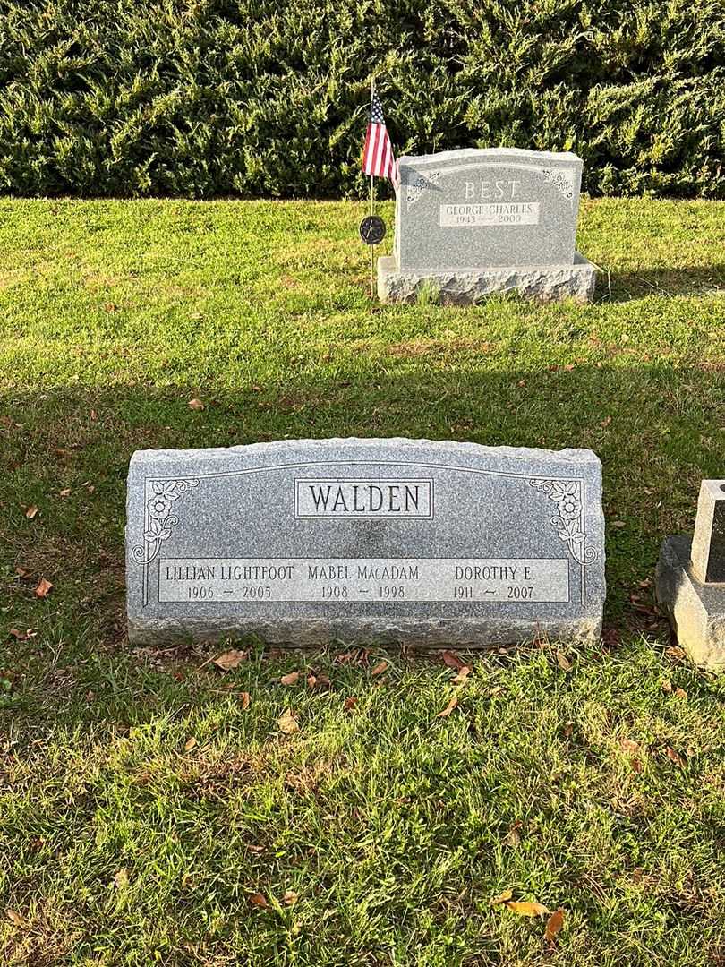 Mabel MacAdam Walden's grave. Photo 2