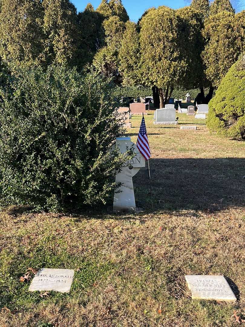 Frances Van Der Veer Culgan's grave. Photo 1