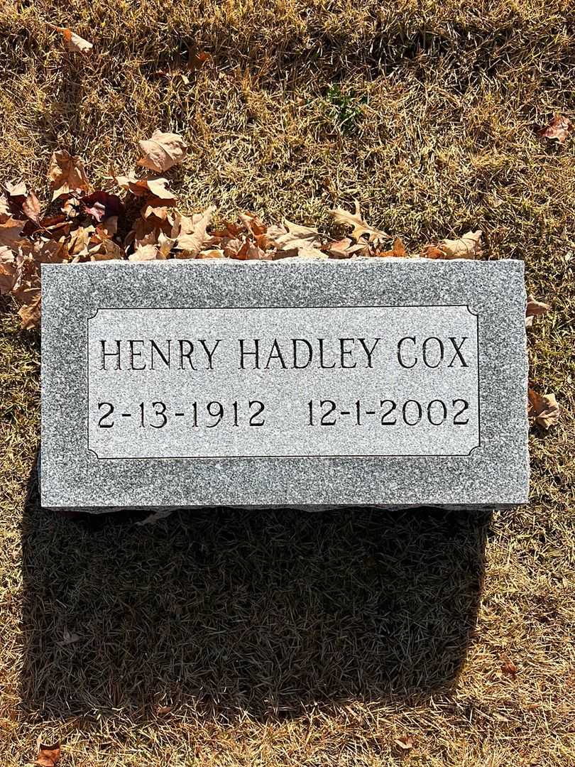Henry Hadley Cox's grave. Photo 3