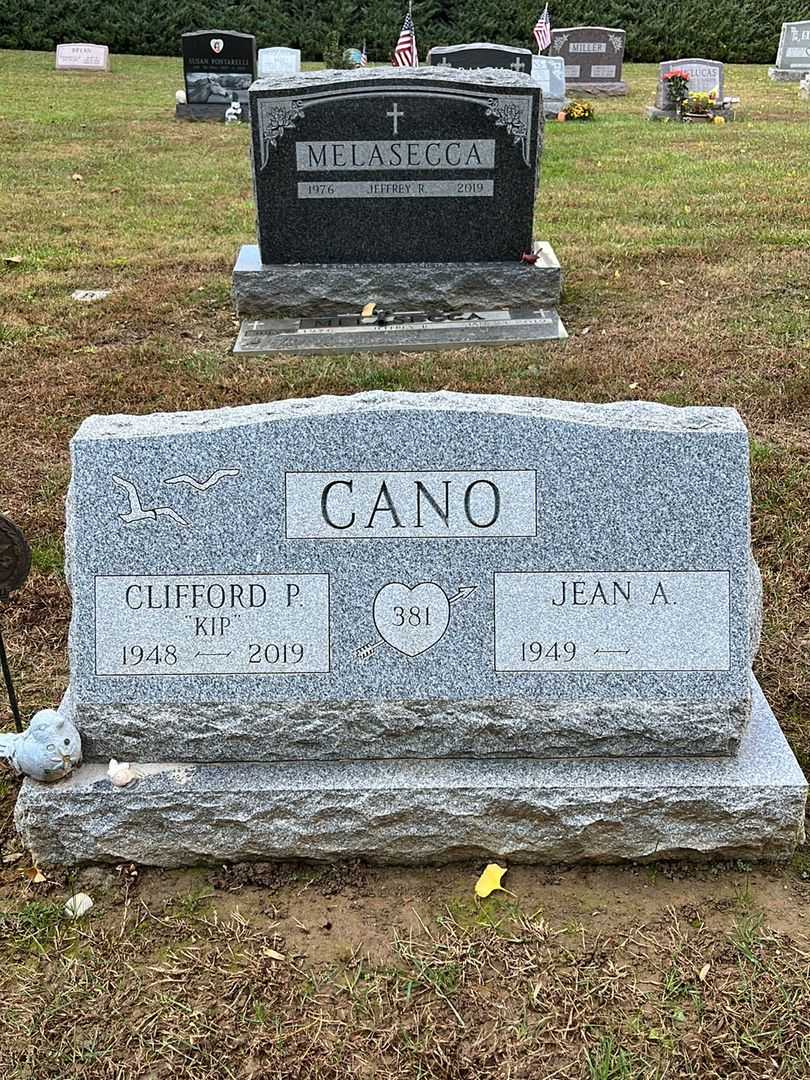 Clifford P. "Kip" Cano's grave. Photo 1