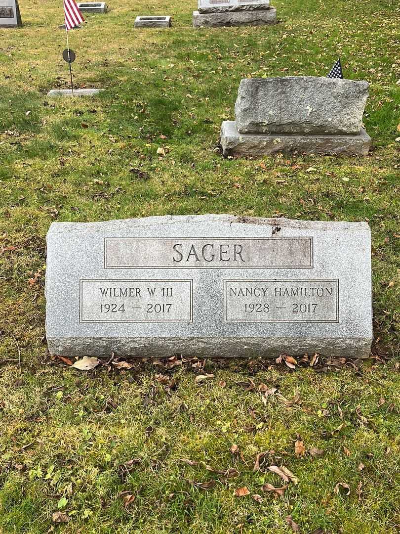 Nancy Hamilton Sager's grave. Photo 3