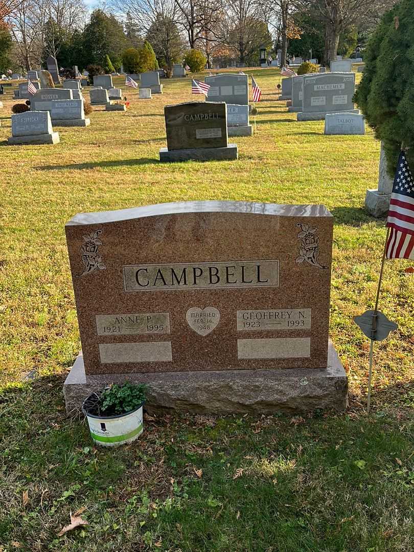 Geoffrey N. Campbell's grave. Photo 2