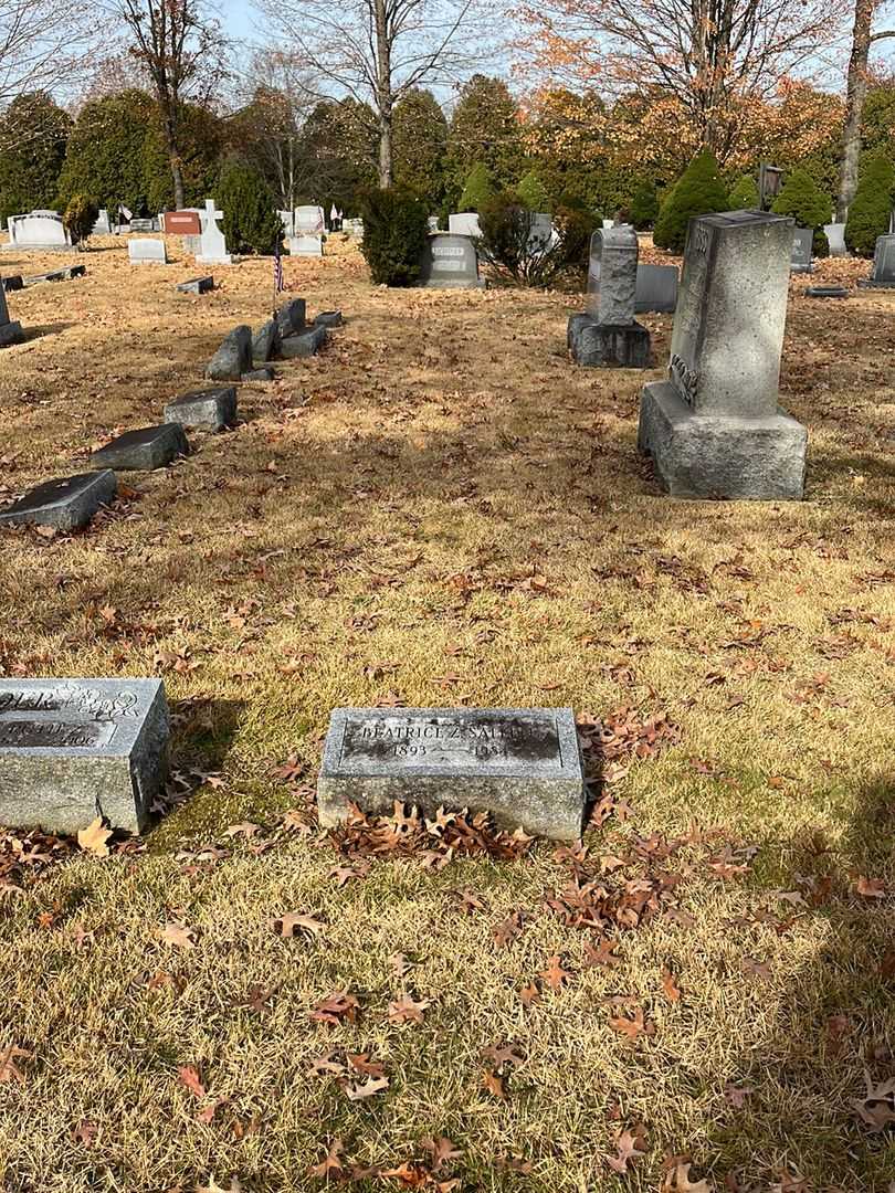 Beatrice Z. Salling's grave. Photo 2