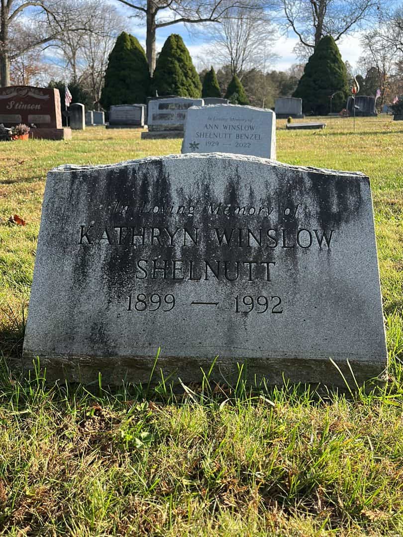 Kathryn Winslow Shelnutt's grave. Photo 3