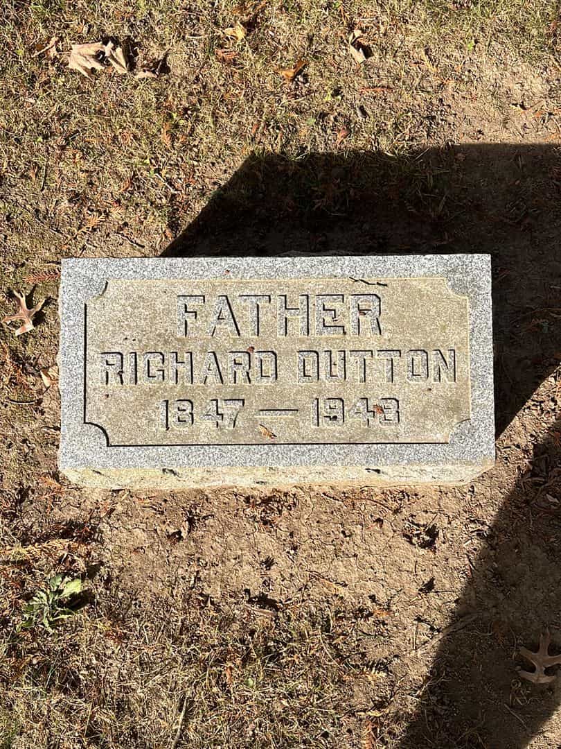 Richard Dutton's grave. Photo 3