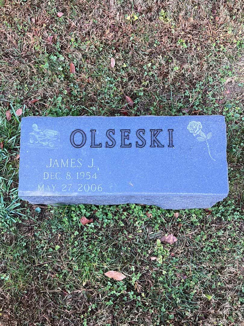James J. Olseski's grave. Photo 1
