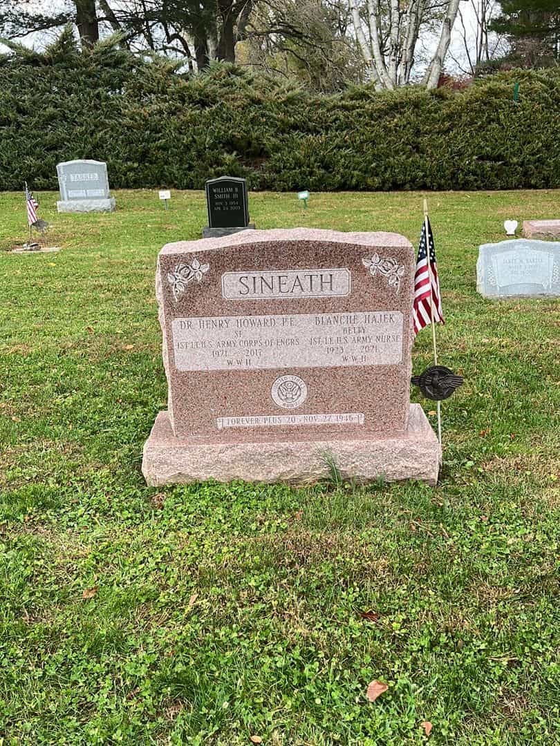 Blanche "Betty" Hajek Sineath's grave. Photo 2